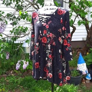 TORRID Super Soft Knits Rose & Floral Lattice Front Keyhole Back Babydol…